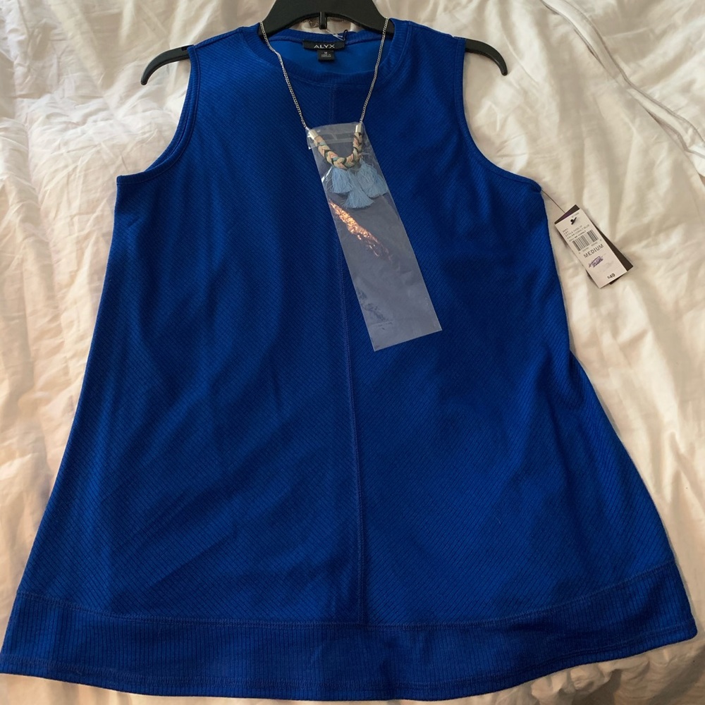 Brand New Cobalt Top